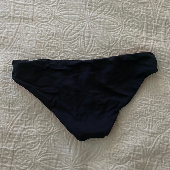 Maaji reversible bottoms - Picture 3 of 4